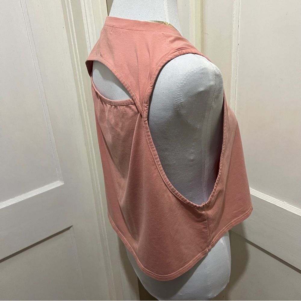 Laslulu Pink Crew Neck Top